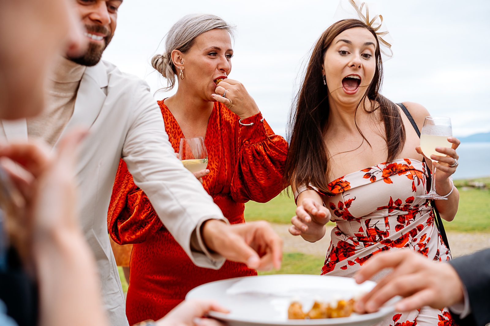 Cotswolds documentary wedding photographer385