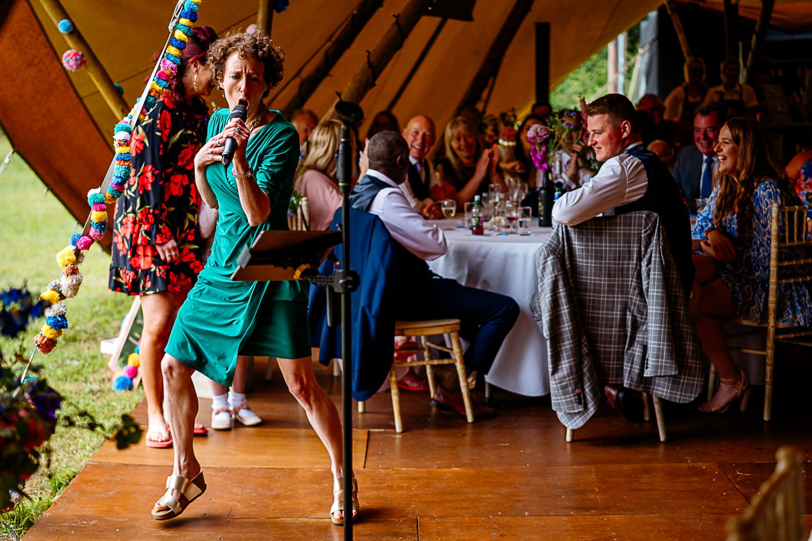 Cotswolds documentary wedding photographer82