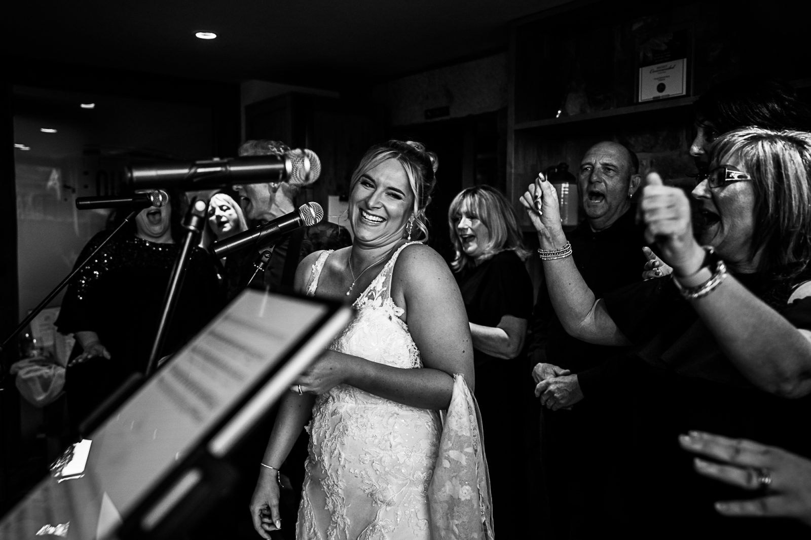 Hidden River Barn wedding photographer
