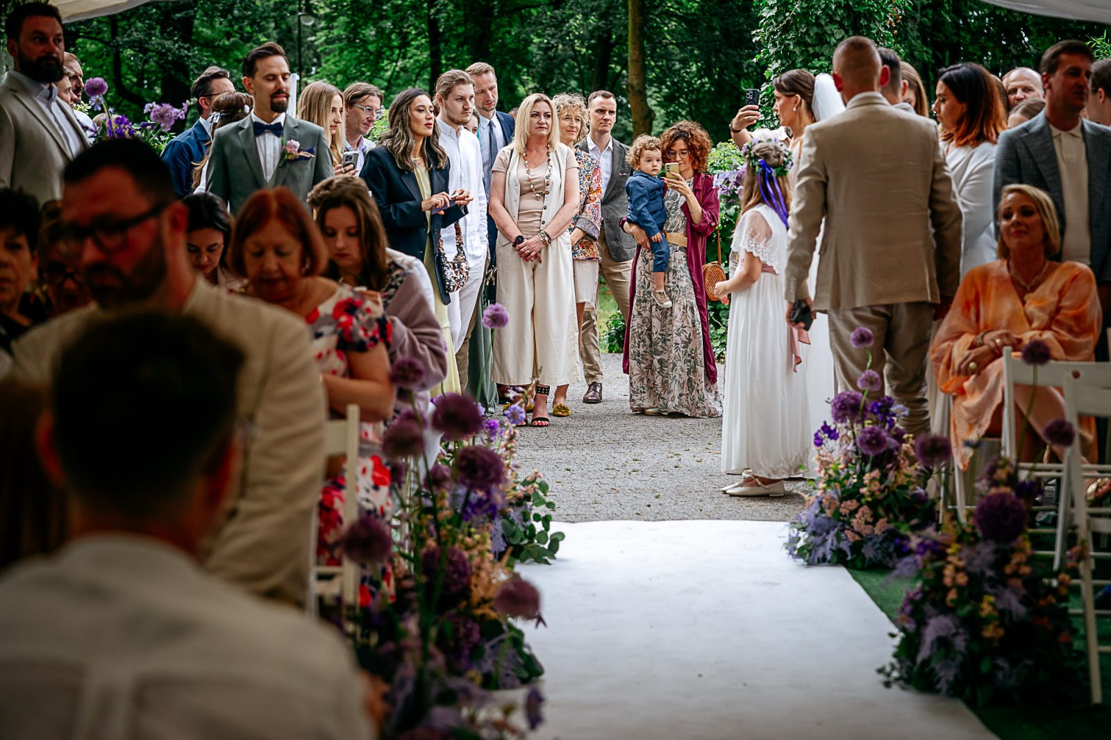 reportage wedding photography
