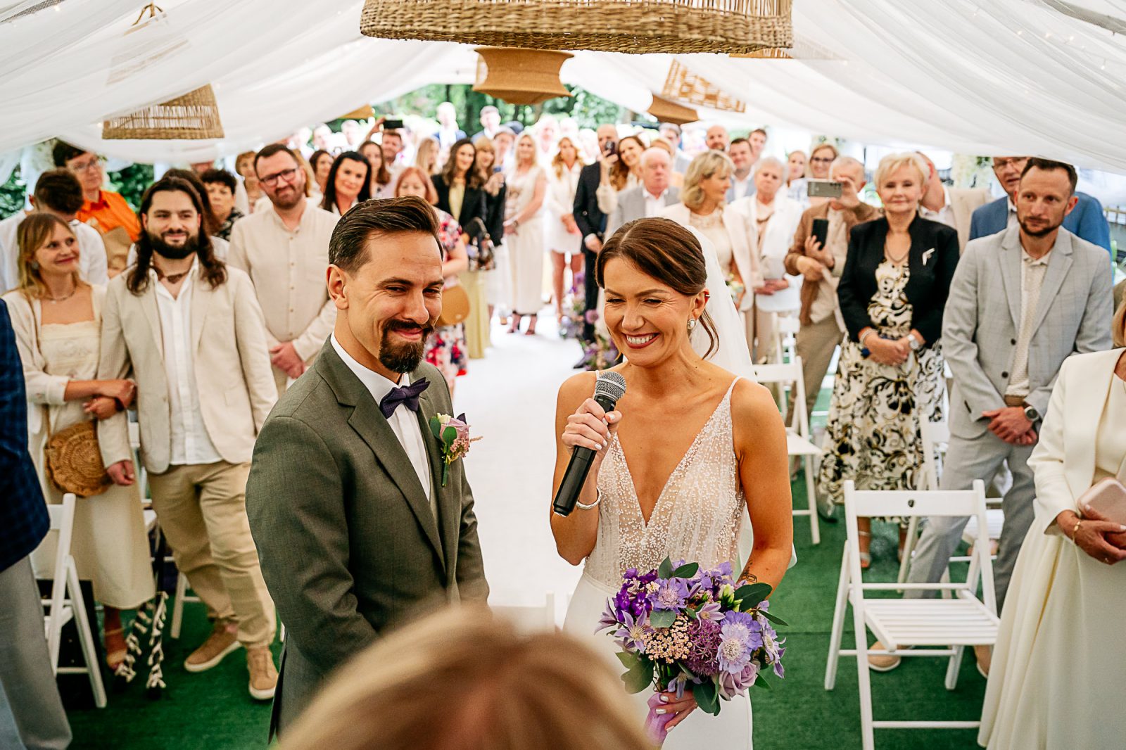 storytelling wedding photography
