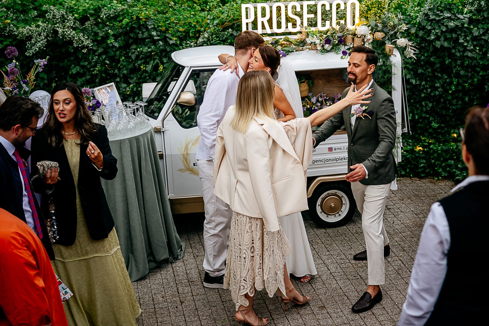 reportage wedding photography, 
