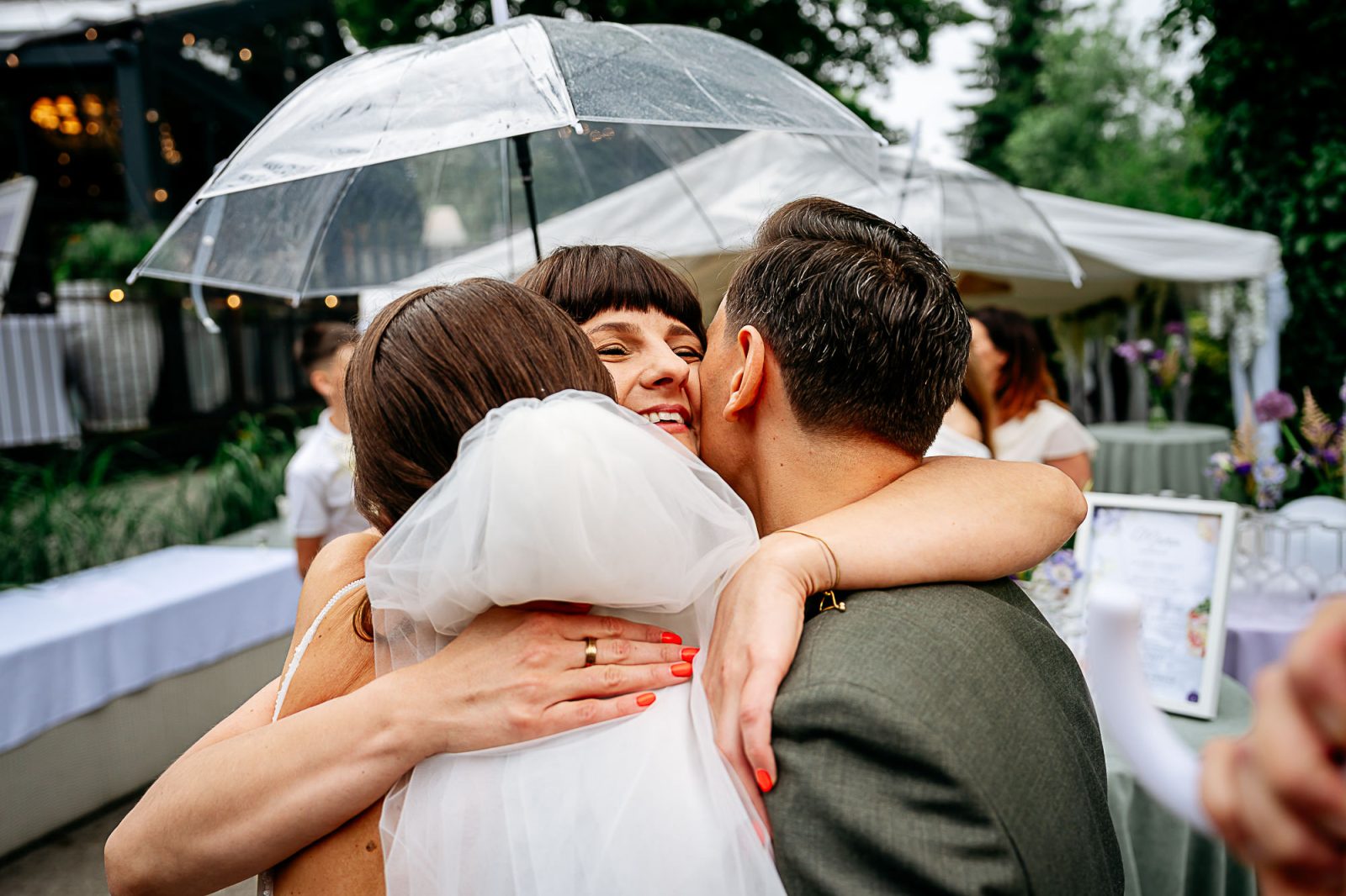 wedding hugs