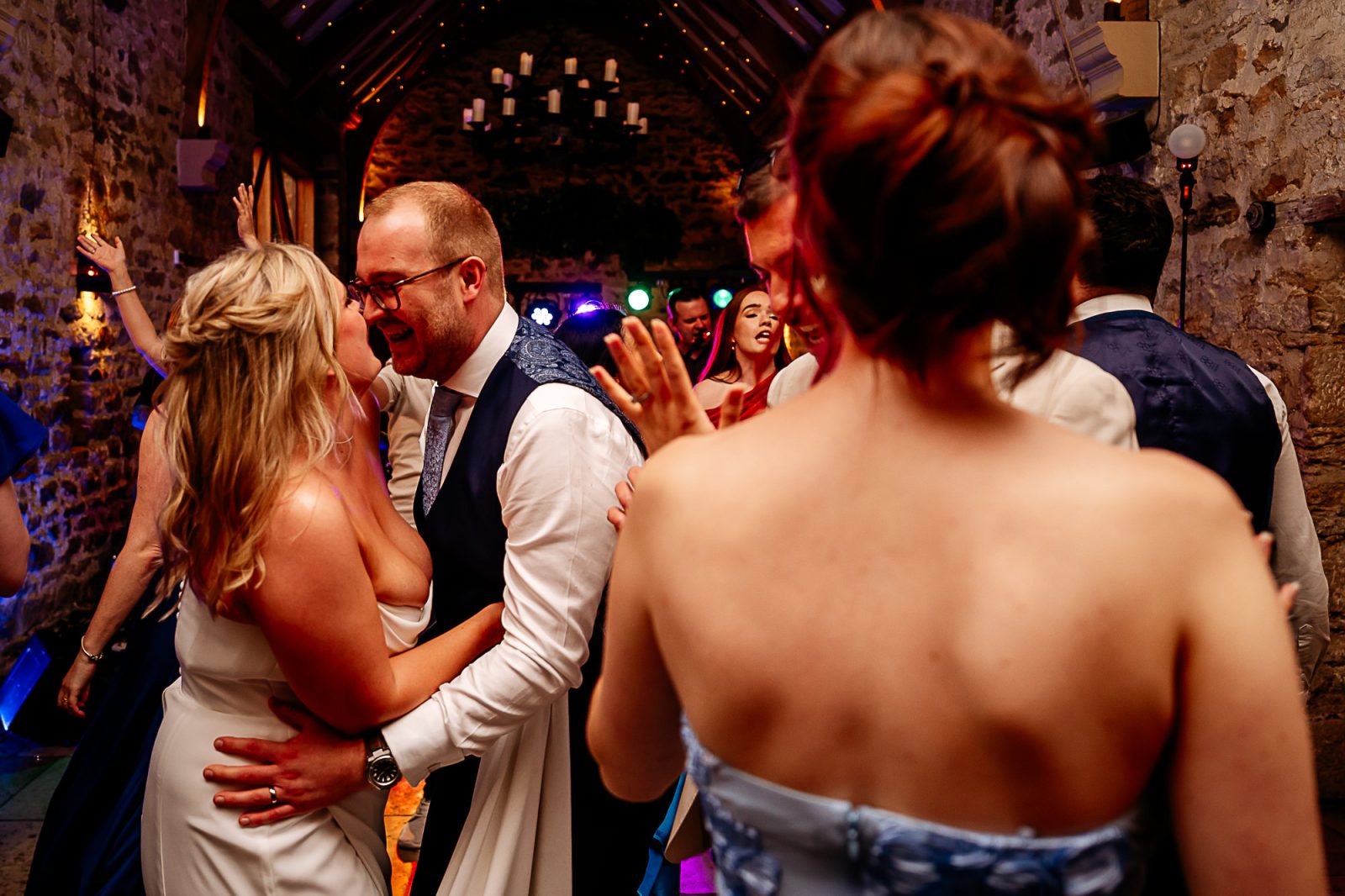 wedding party at healey barn