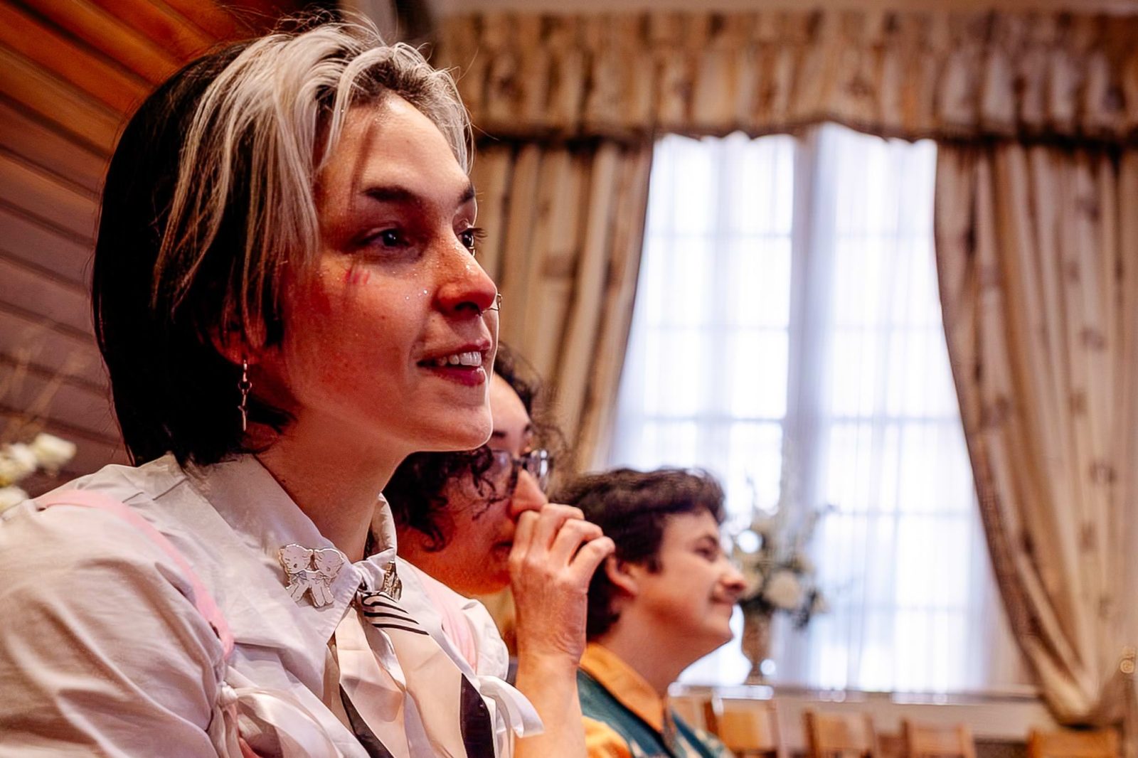 Southampton Registry Office wedding crying guest