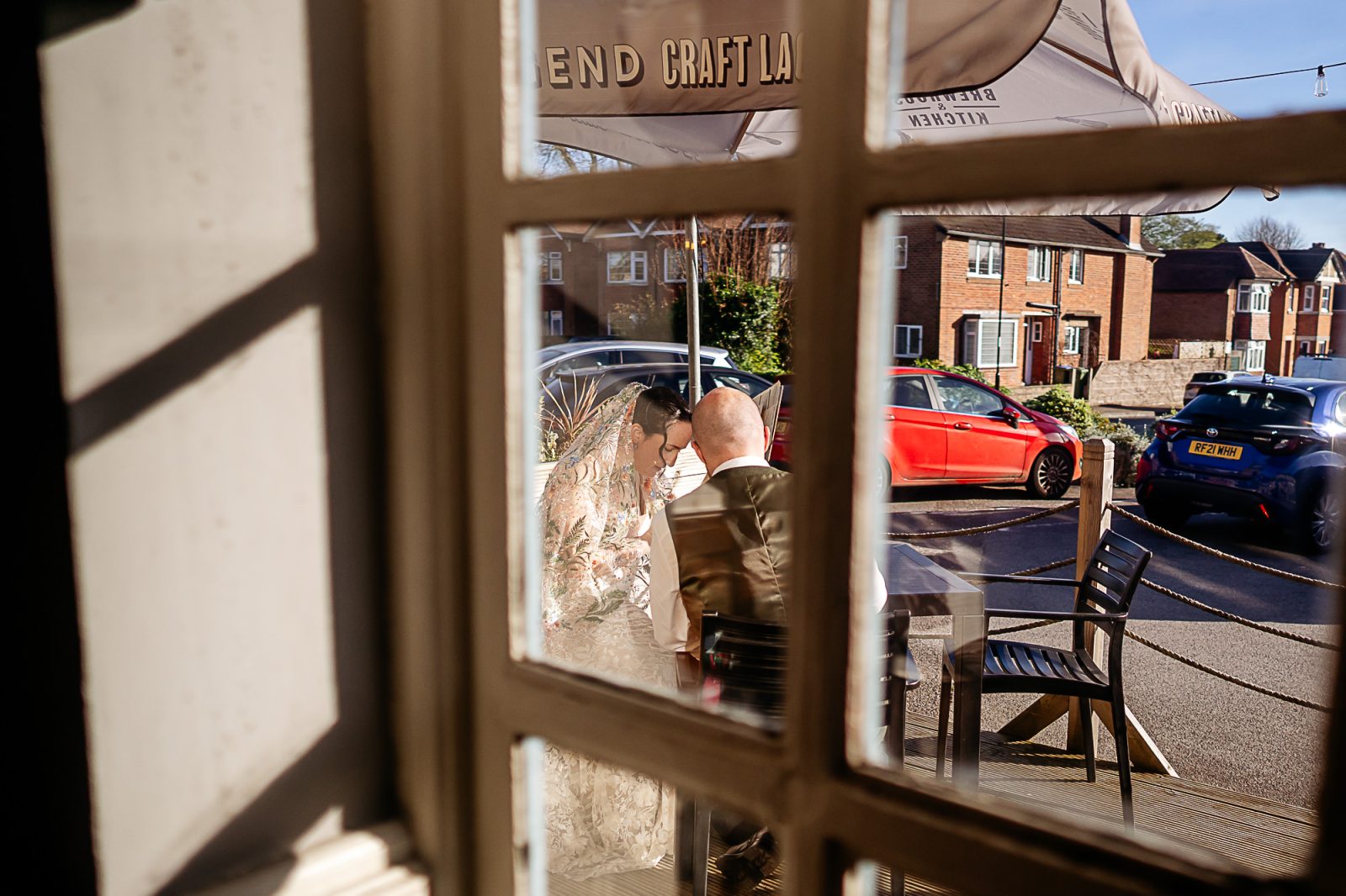 Natural wedding photography