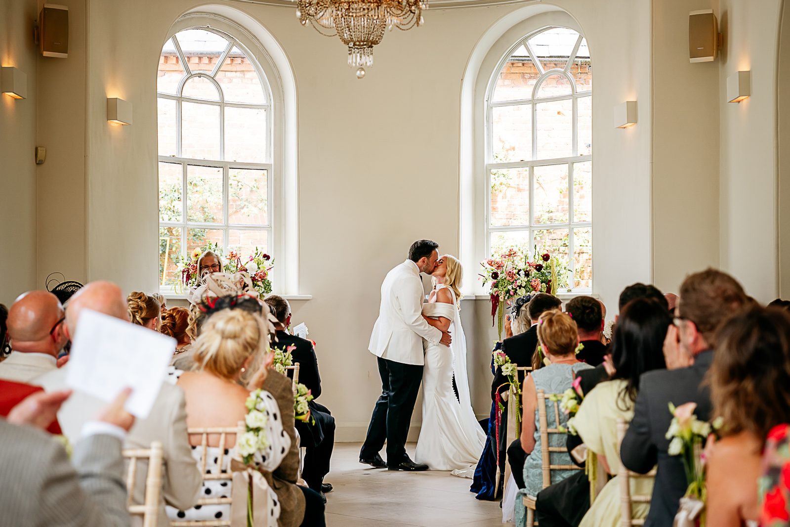 Natural wedding photography