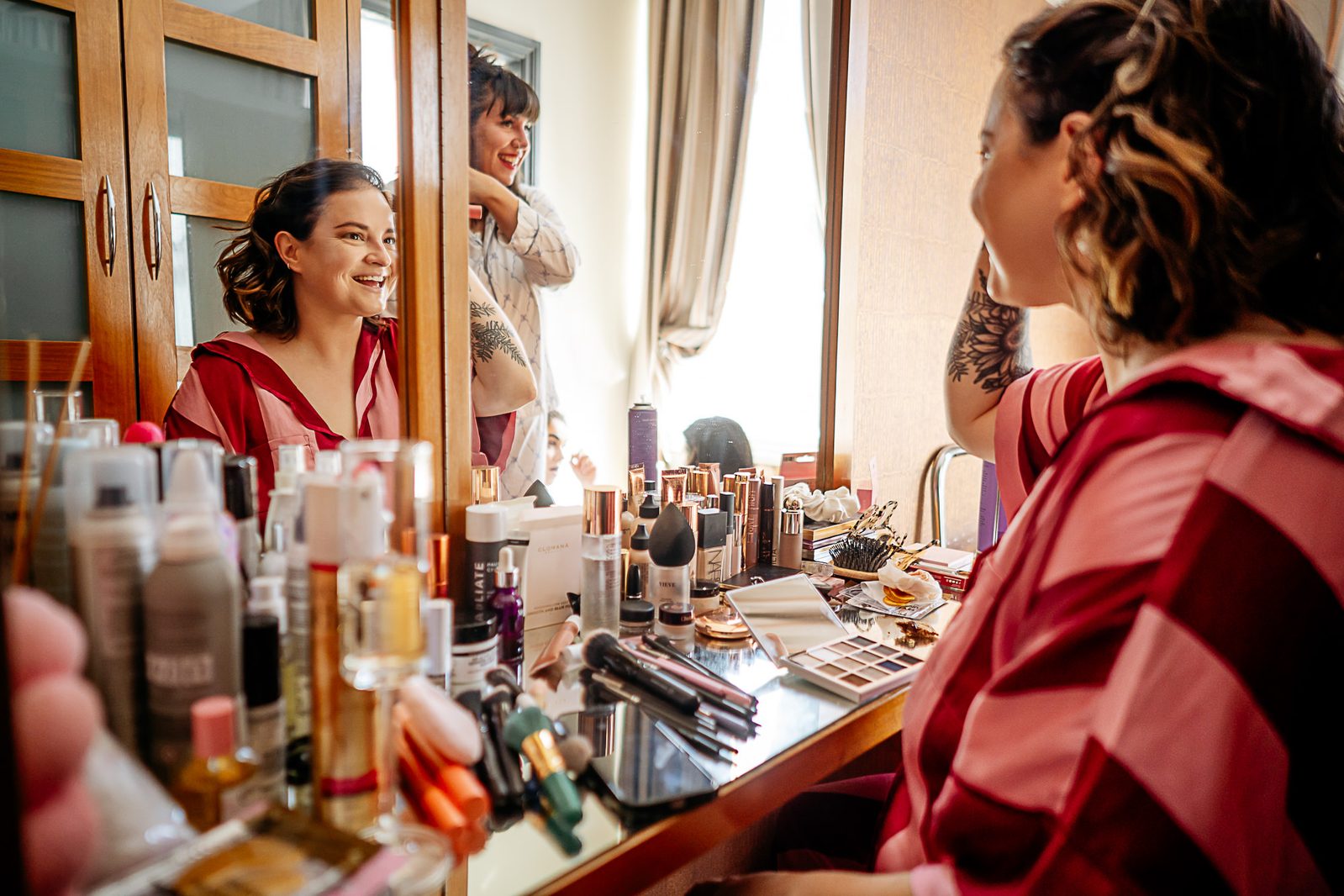 brides getting ready 